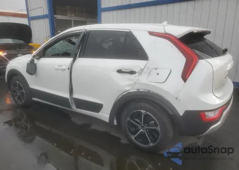 2025 Kia Niro Lx z USA, uszkodzony, nr VIN KNDCP3LE4S5305055
